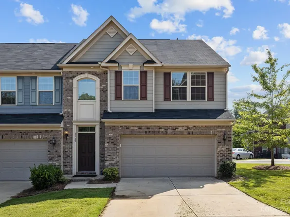 3529 Hornets Nest Way, Charlotte, NC 28208