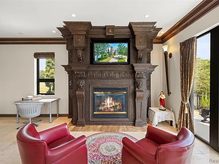 42183 Kouza Ct — Photo 8