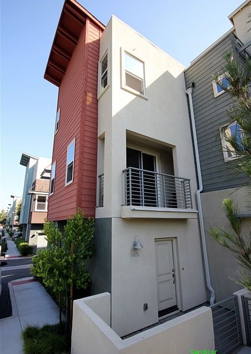 1st image of 329 Antoni Gln Unit 1406