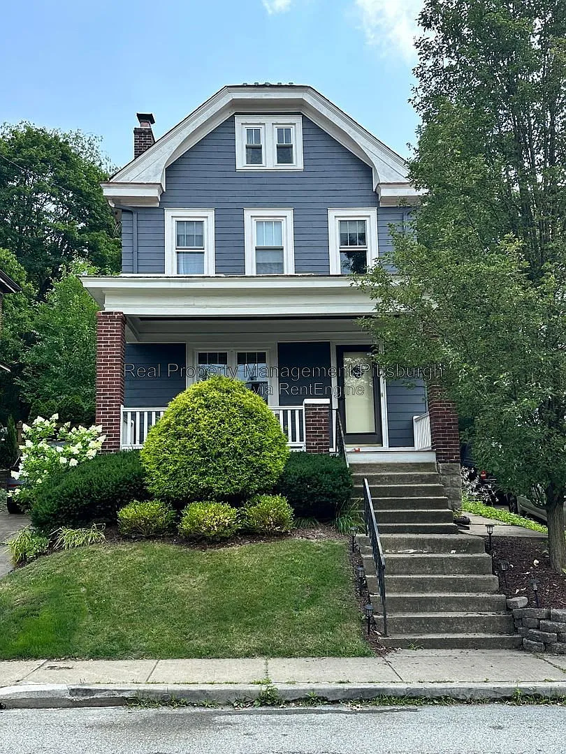 4 bed, 1.0 bath, $2,500 — Photo 1