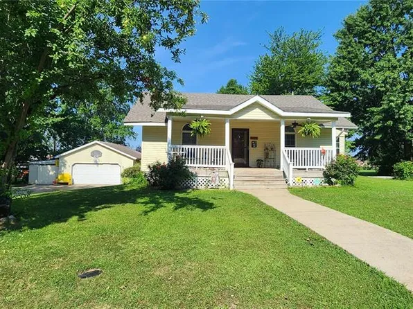 4999 College Ave, Hannibal, MO 63401
