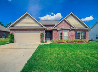 122 Crab Apple Ave, Crestview, FL 32536