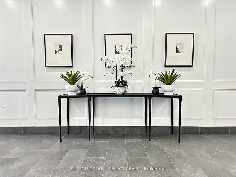 260 Villagewalk Blvd #314 — Photo 3