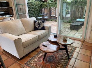 8939 W Hargis St, Los Angeles, CA 90034