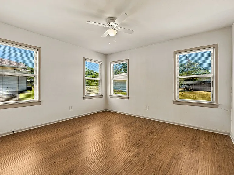 310 Hillcrest Ave — Photo 20