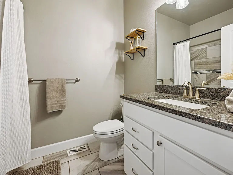 1140 E Dove Creek Dr — Photo 21