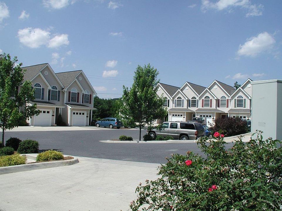 Quiet, small complex