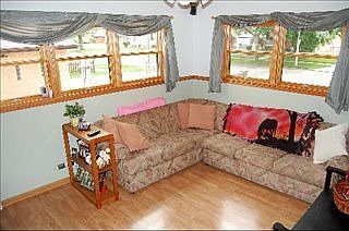 5th image of 4945 W 106th Pl