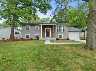 17803 Dogwood Ln, Hazel Crest, IL 60429