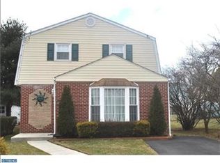 2620 Avondale Ave, Abington, PA 19001