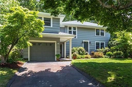 2nd image of 23 Headland Way