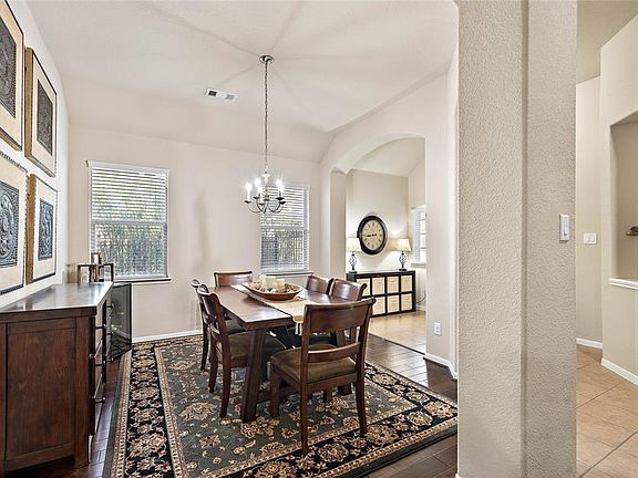 5th image of 111 N Greenprint Cir