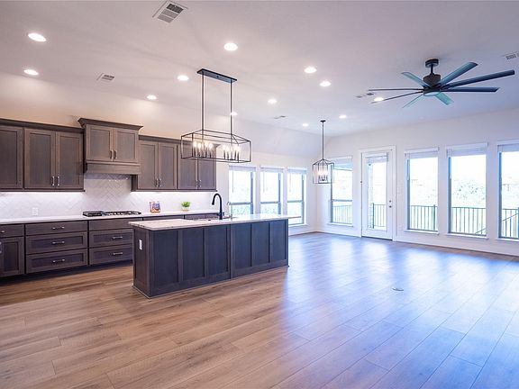 4th image of 1309 Spring Gulch Ln