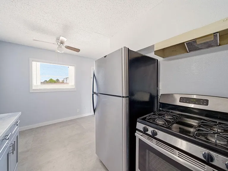 5534 Eskridge St #4 — Photo 3