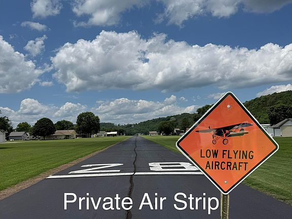 4th image of 288 Valley Airport Dr