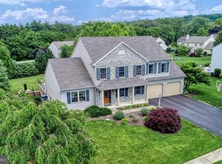 4273 English Way, York, PA 17402