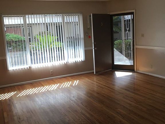 2nd image of 937 E Mariposa St APT 3