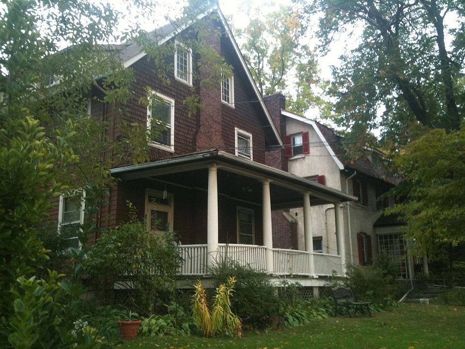 1st image of 191 Clinton Ave