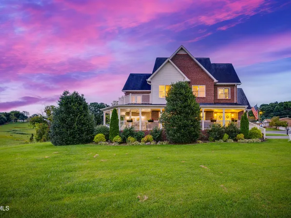 146 Hopson Rd, Johnson City, TN 37601