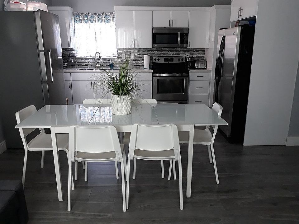 2nd image of 741 N 69th Ave