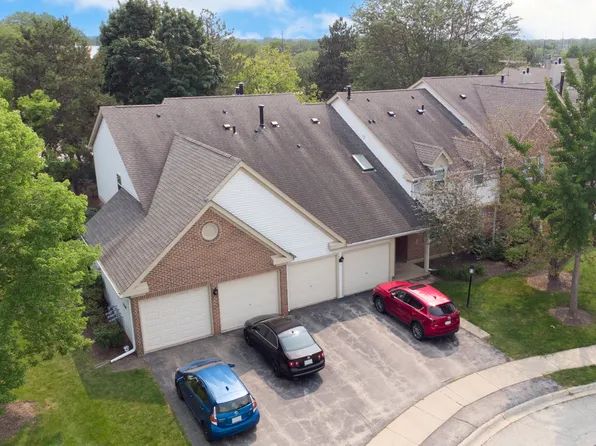 2323 Knollwood Ct Unit W1, Schaumburg, IL 60194