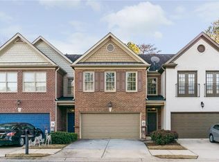 1656 Oakbrook Lake Dr, Norcross, GA 30093