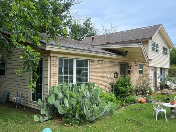5001 Caroldean Ct, Fort Worth, TX 76117