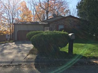 5641 Pilgrim Dr, Indianapolis, IN 46254