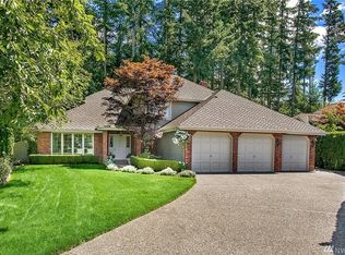 24719 SE 45th Pl, Issaquah, WA 98029