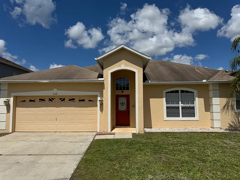 510 Bromley Ct — Photo 1