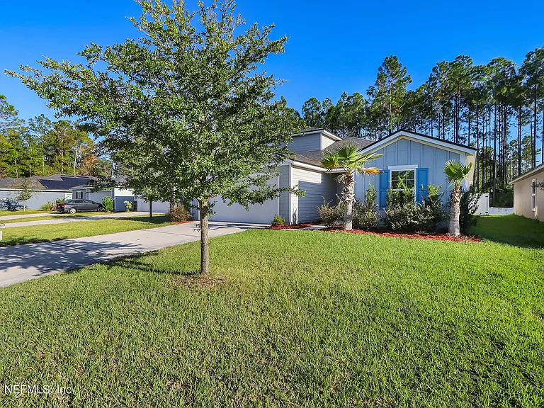 11168 Watkins Ct — Photo 2