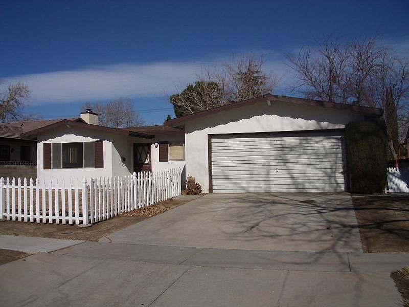 2nd image of 1129 E Avenue J5