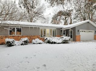 56 Oak Valley Dr, Holland, MI 49424
