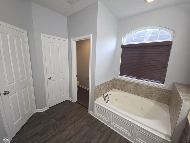 13551 Cuppertino Ln — Photo 25