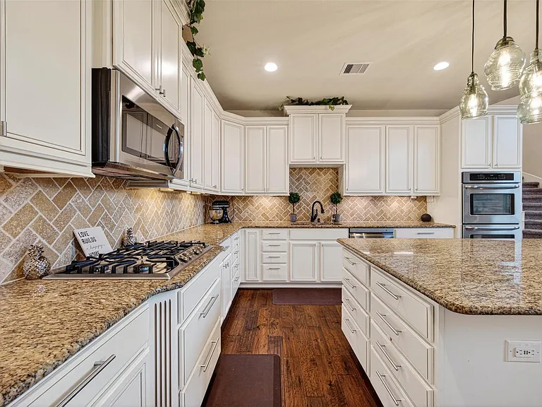 25611 Ellis Ridge Ct — Photo 18