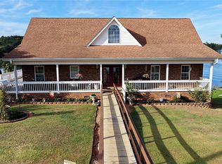 417 McGill Cir, Iva, SC 29655