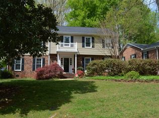 1303 Forest Hill Dr, Greensboro, NC 27410