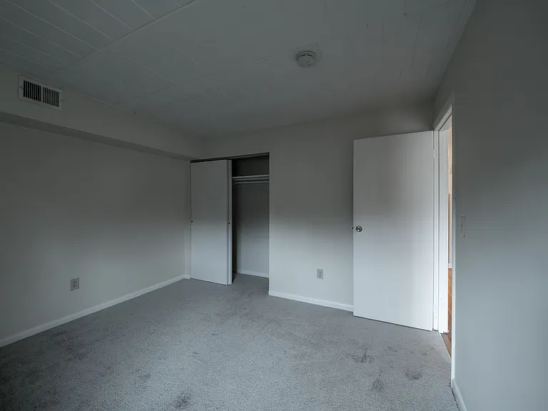 2527 Milligan Way — Photo 6