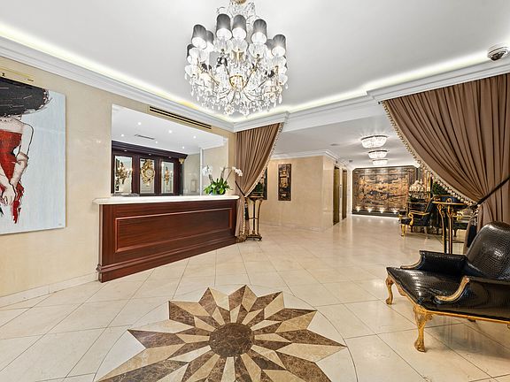 4th image of 10717 Wilshire Blvd APT 711