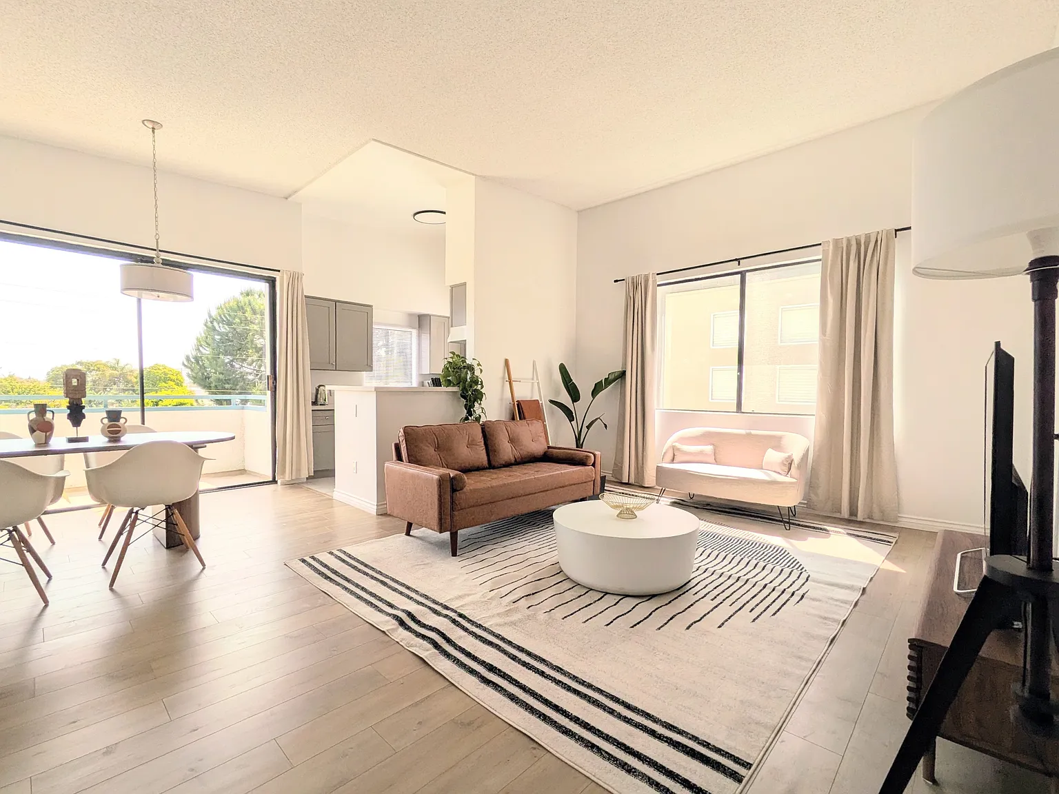 2584 S Centinela Ave — Photo 1
