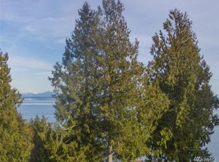 99 Baldwin Ln, Pt Ludlow, WA 98365