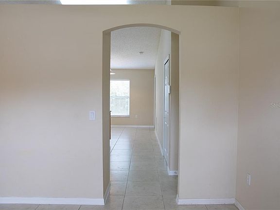5th image of 1999 Cary St