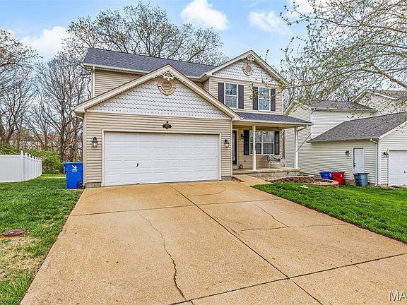 2nd image of 1427 Appleton Ct