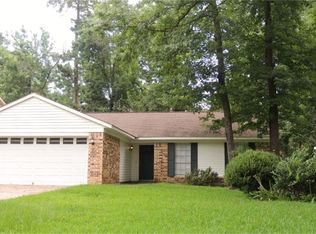 3215 Village Park Dr, Humble, TX 77339