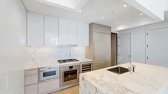 Sold by Sieber International | media 19