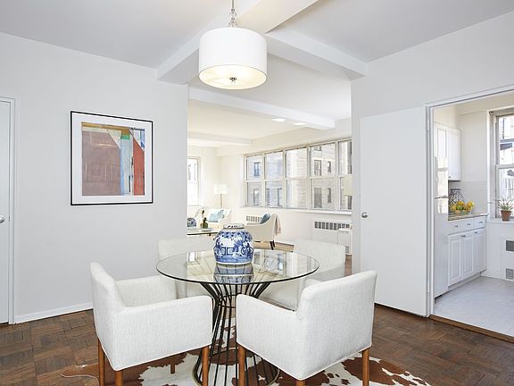 3rd image of 114 E 66th St #12A