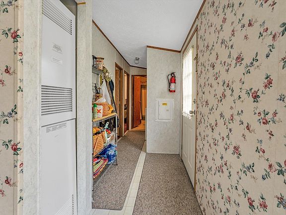 3rd image of 4133 Sanmott Trl NE