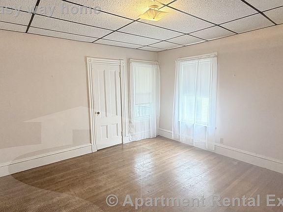 3rd image of 11 Forster St #1