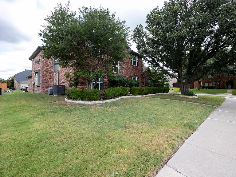 2828 Royal Troon Dr — Photo 3