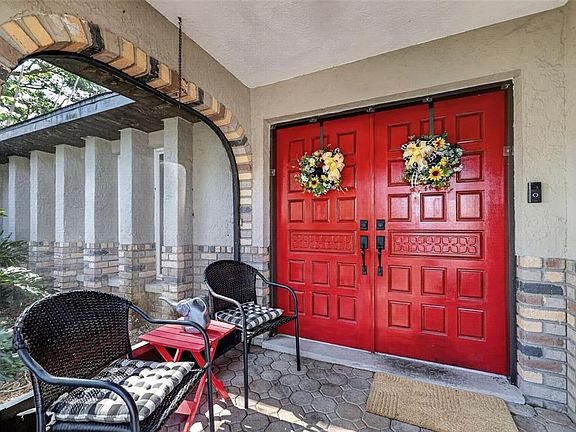 4th image of 2713 WILLOW OAKS DRIVE